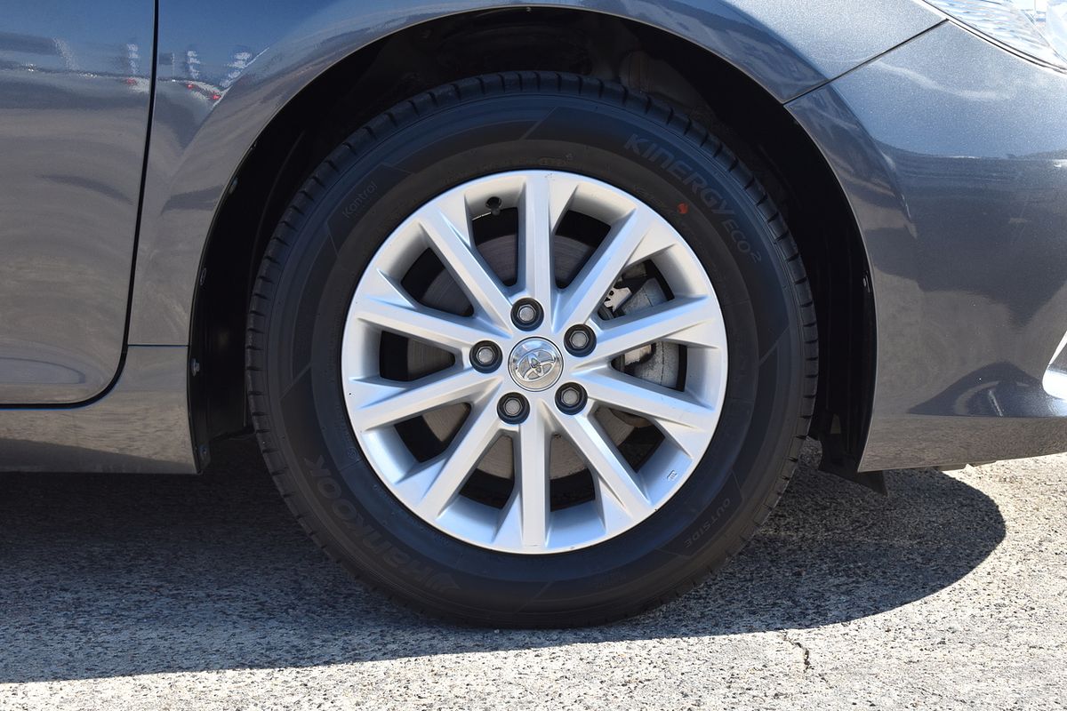 2015 Toyota Camry Altise AVV50R