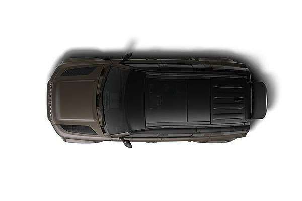 2024 Land Rover Defender 110 P400e X-Dynamic SE L663