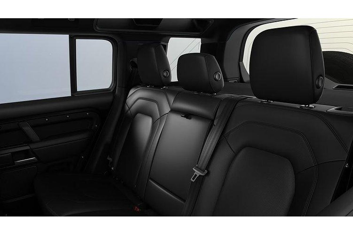 2024 Land Rover Defender 110 P400e X-Dynamic SE L663