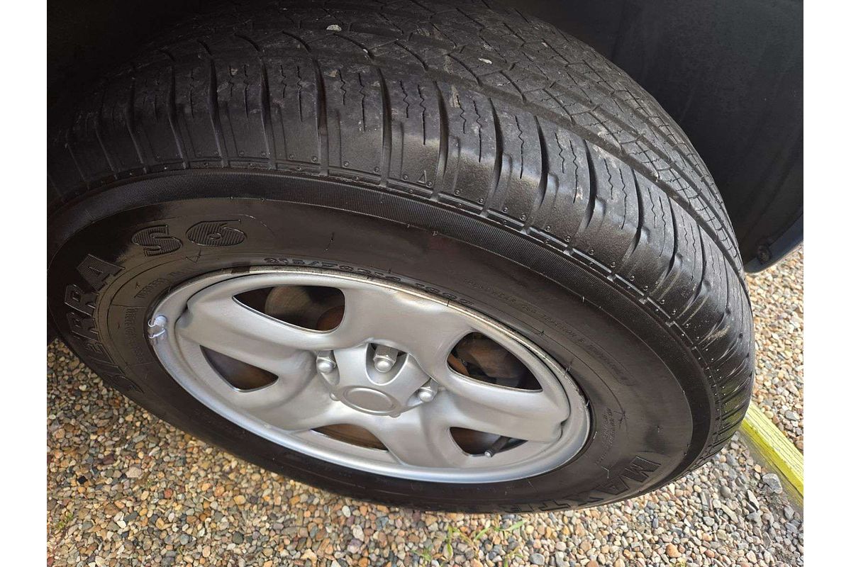 2004 Toyota RAV4 CV ACA23R