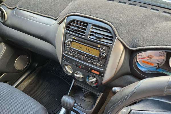 2004 Toyota RAV4 CV ACA23R
