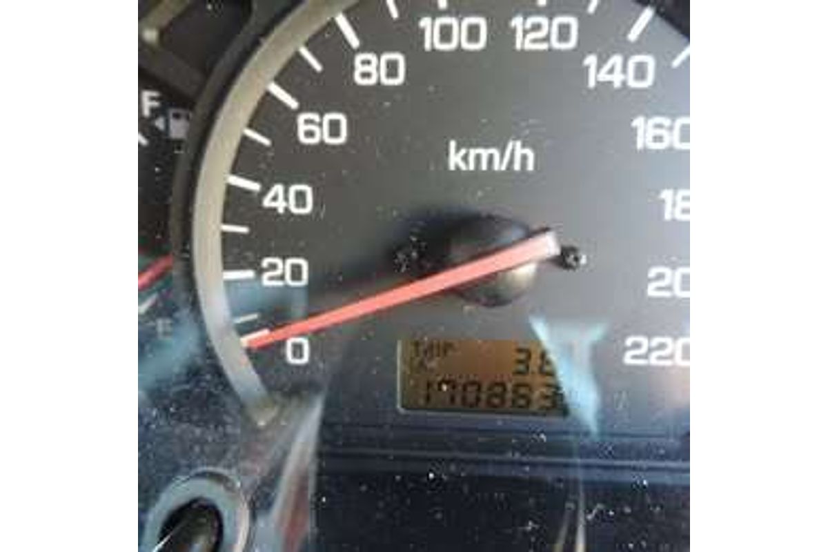 1998 Mitsubishi NIMBUS