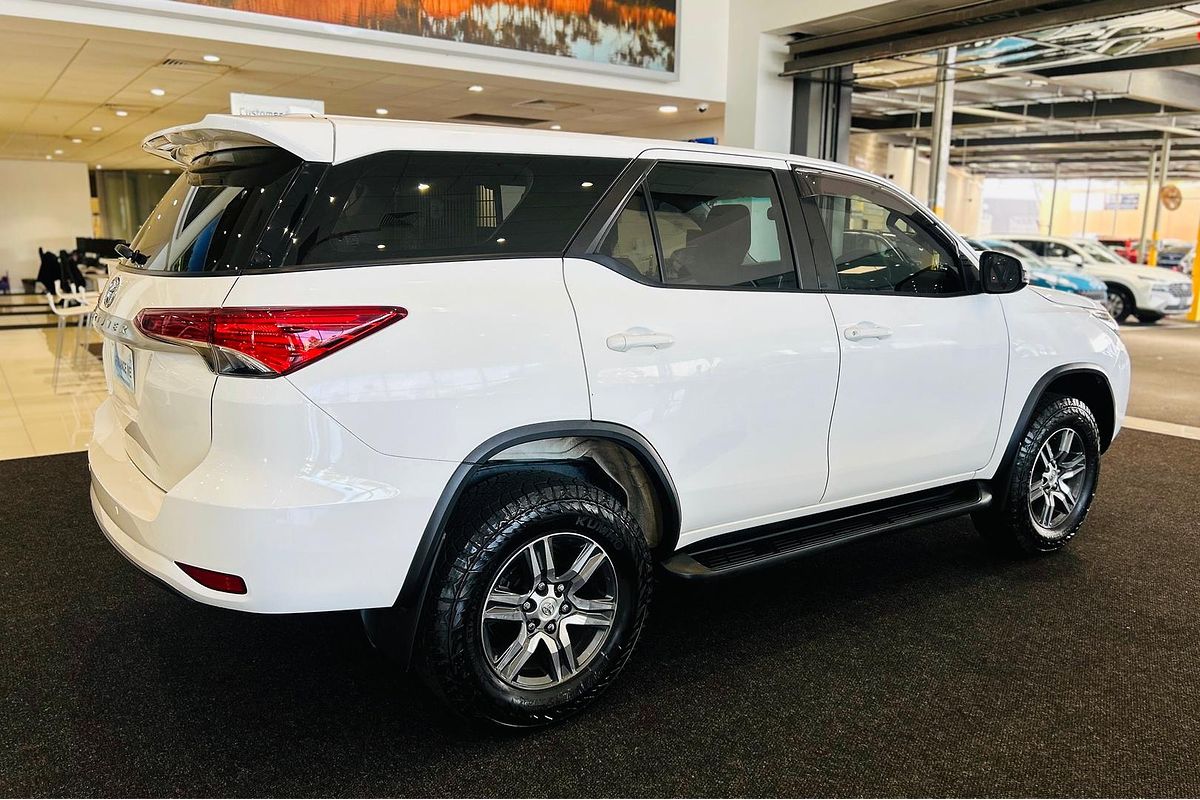 2018 Toyota Fortuner GX GUN156R