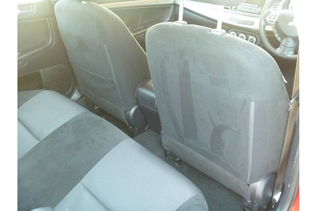 2014 Mitsubishi Lancer LS CJ