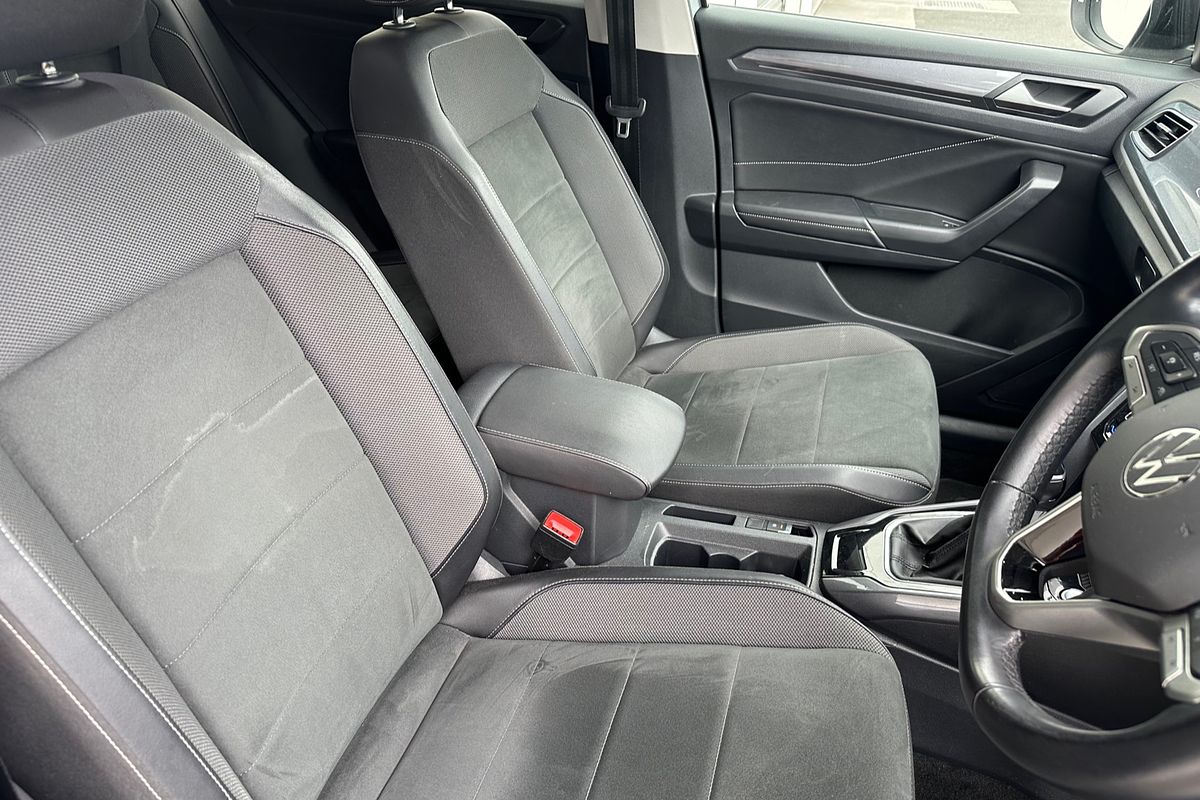 2023 Volkswagen T-Roc 110TSI Style D11