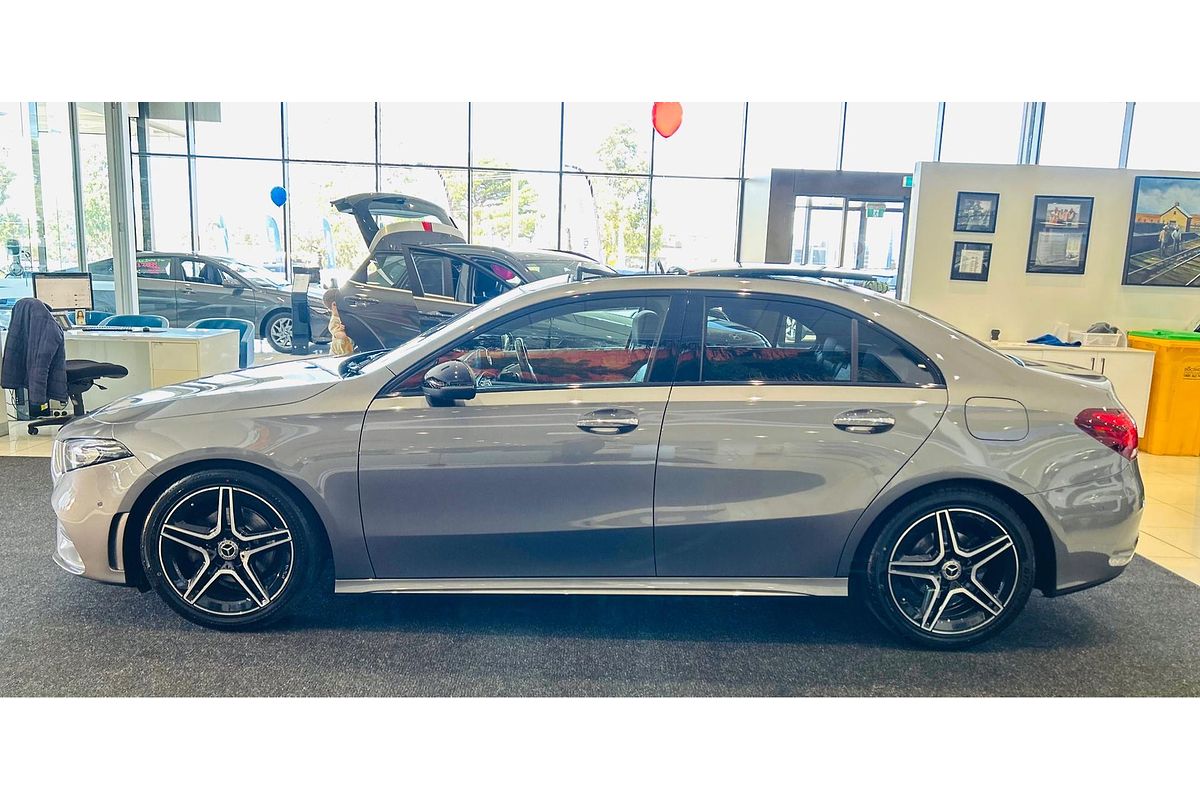 2020 Mercedes-Benz A-Class A180 V177