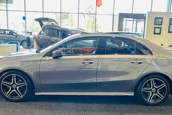 2020 Mercedes-Benz A-Class A180 V177