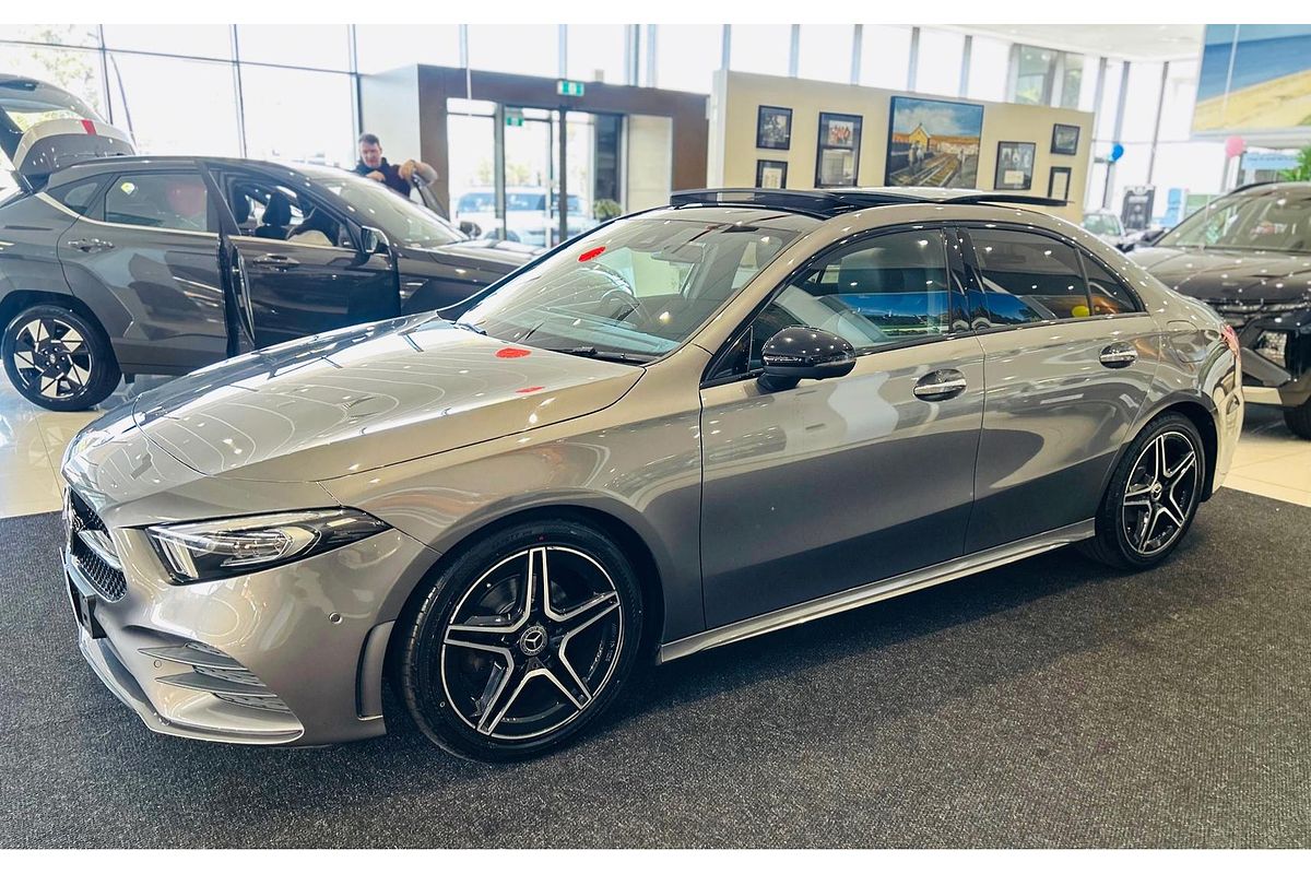 2020 Mercedes-Benz A-Class A180 V177