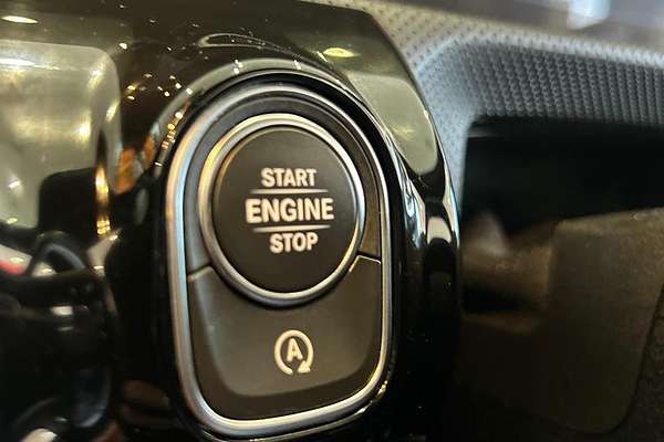 2020 Mercedes-Benz A-Class A180 V177