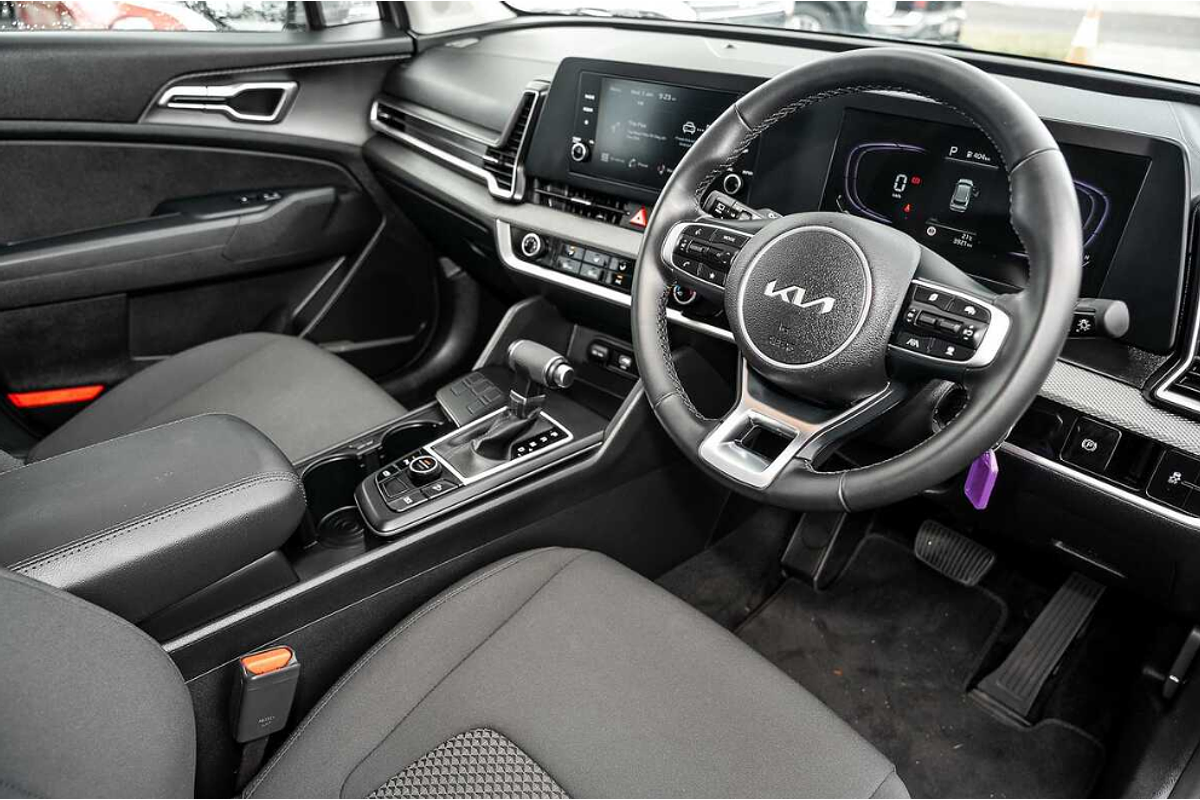 2023 Kia Sportage S NQ5
