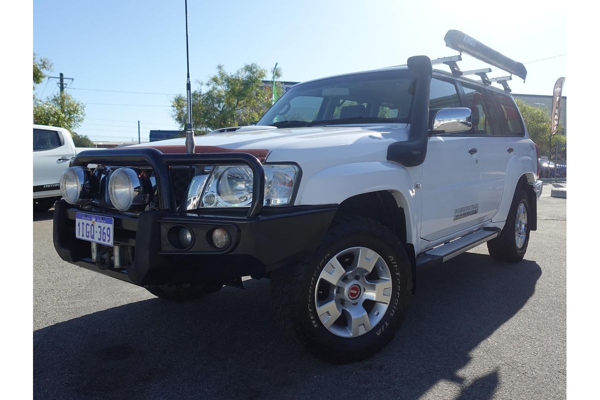 2014 Nissan Patrol ST Y61