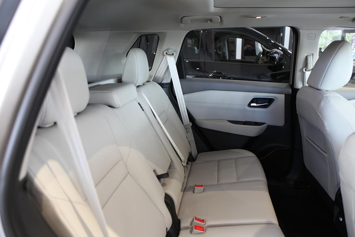 2025 Nissan X-TRAIL Ti e-POWER T33