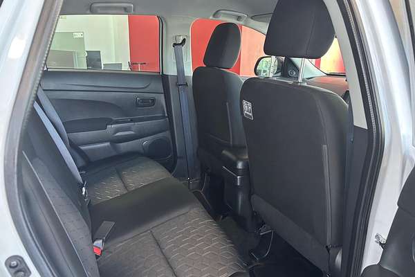 2023 Mitsubishi ASX ES XD