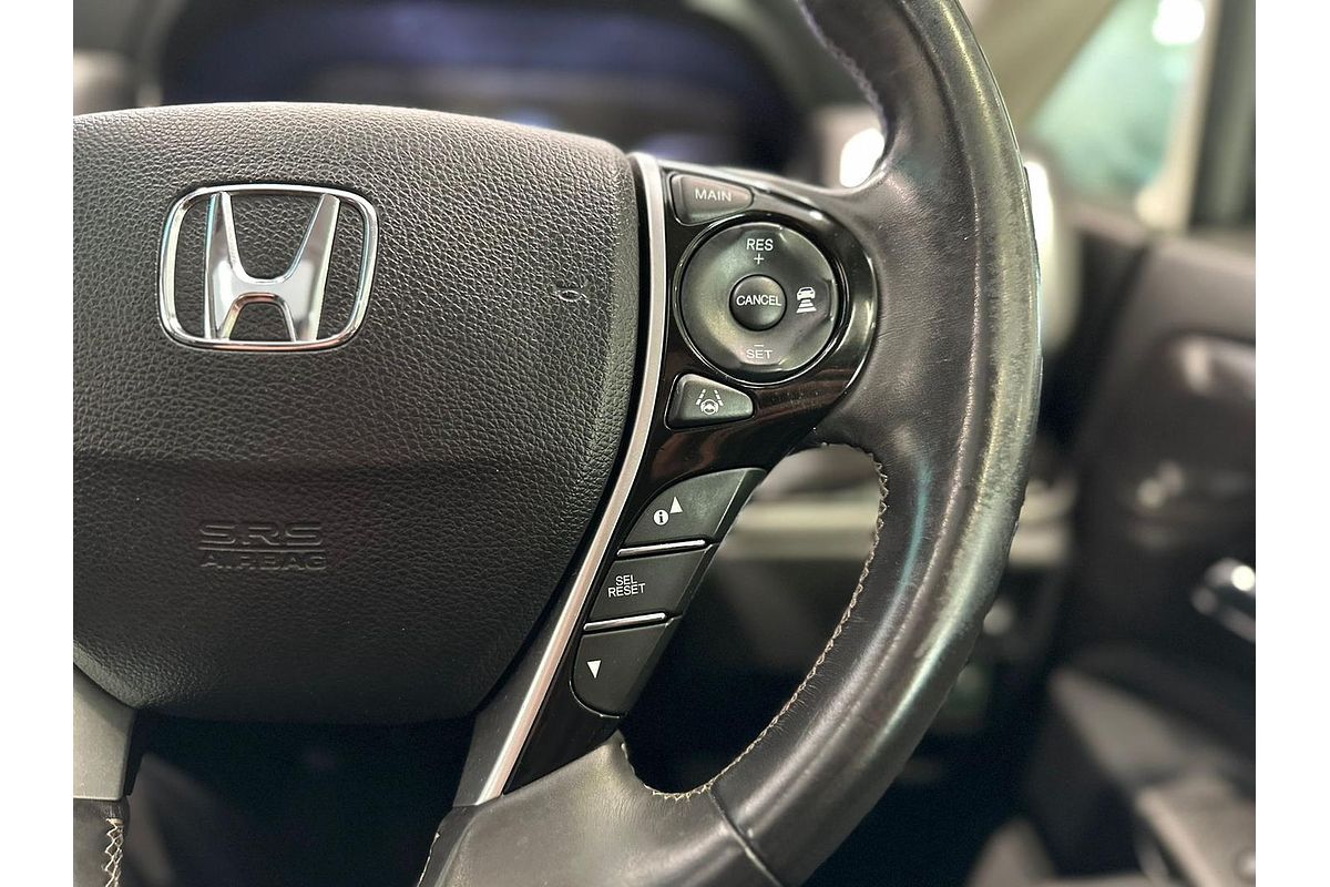 2018 Honda Odyssey VTi-L 5th Gen