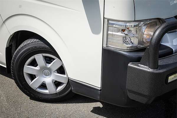2018 Toyota Hiace Commuter KDH223R