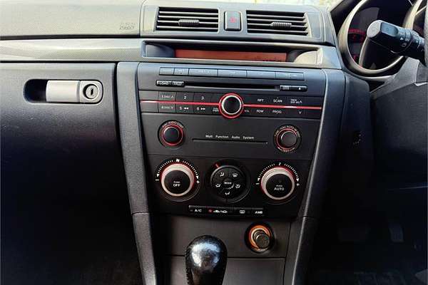 2005 Mazda MAZDA3 SP23 BK