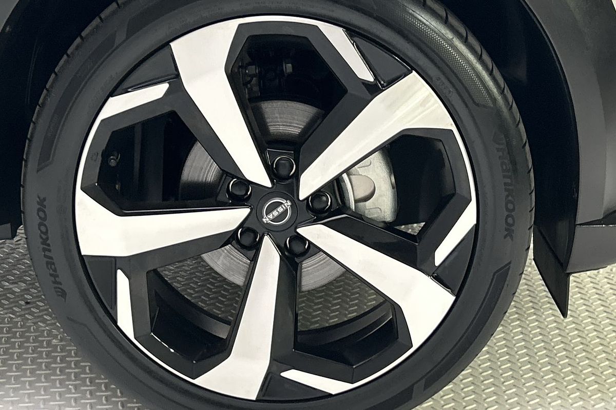 2023 Nissan JUKE ST-L F16