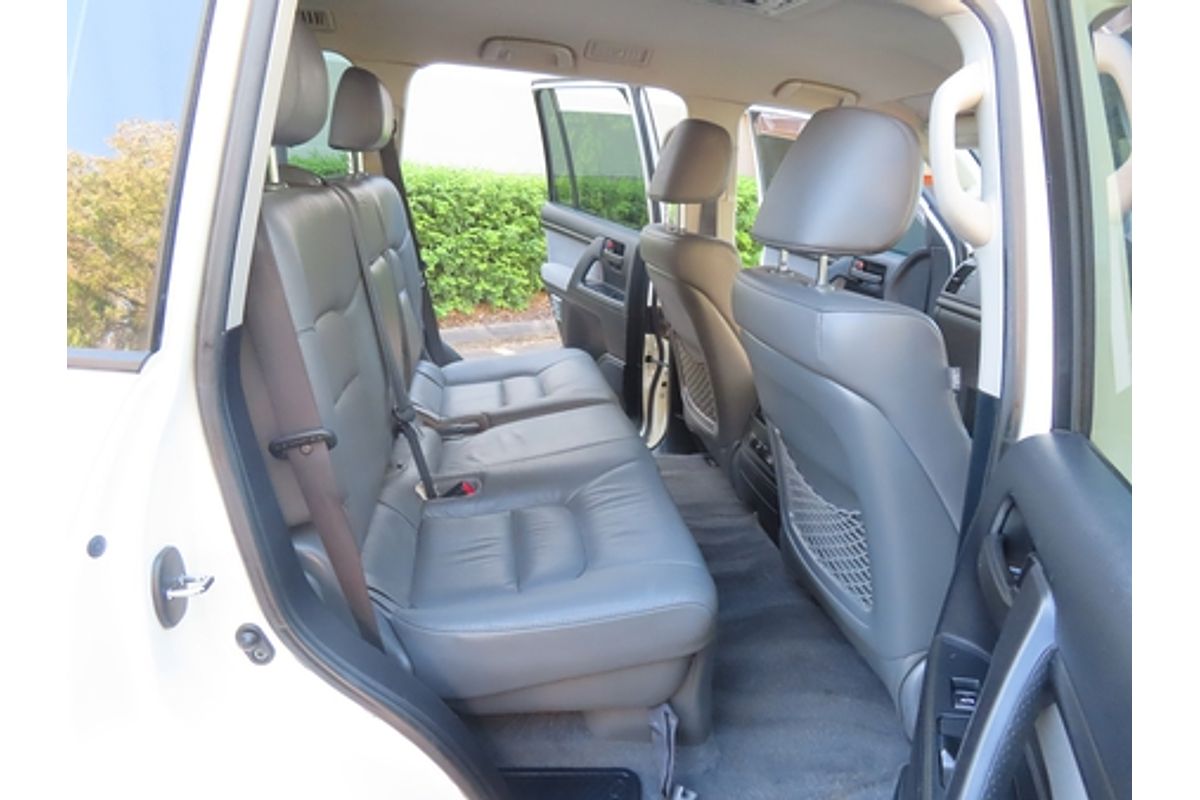 2011 Toyota Landcruiser Altitude VDJ200R