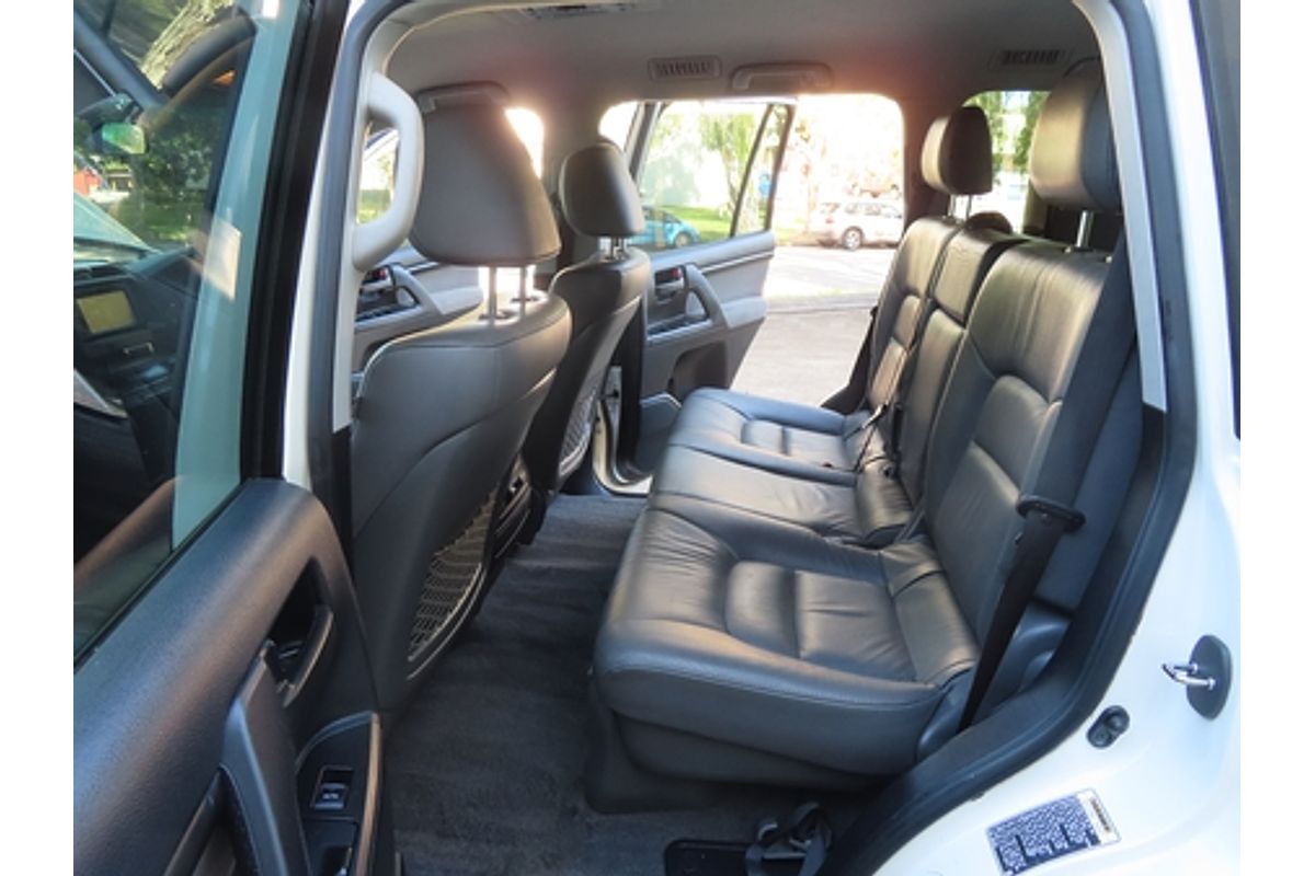 2011 Toyota Landcruiser Altitude VDJ200R