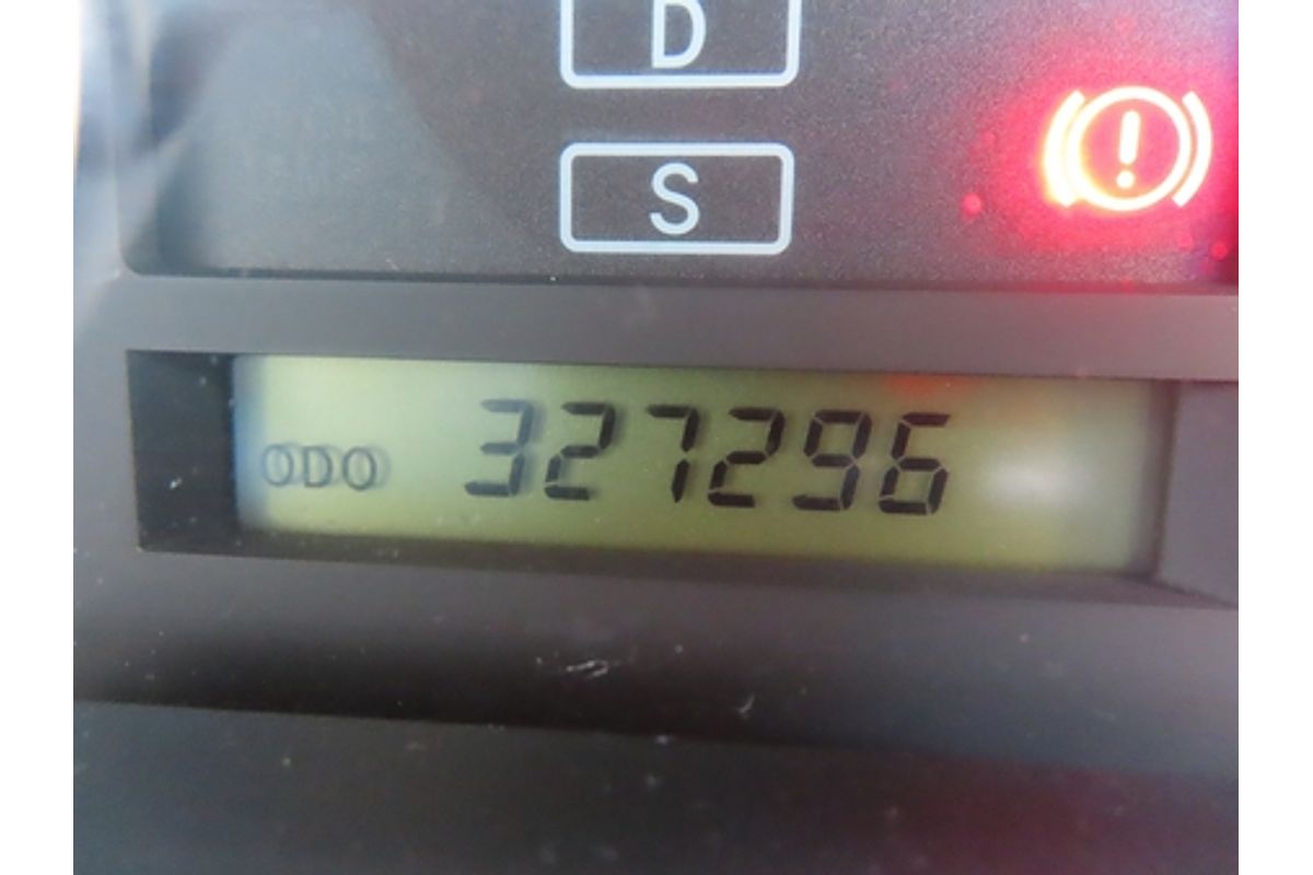 2011 Toyota Landcruiser Altitude VDJ200R