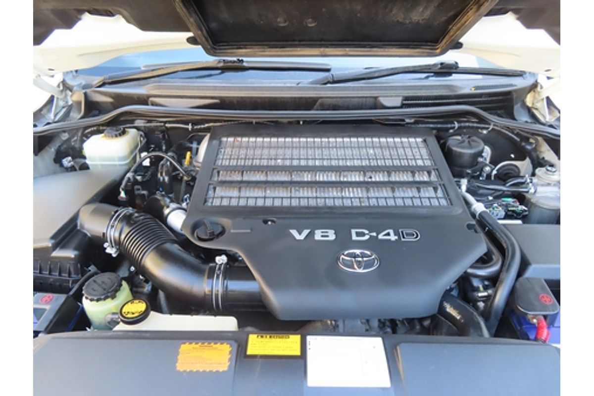 2011 Toyota Landcruiser Altitude VDJ200R