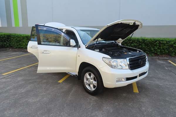 2011 Toyota Landcruiser Altitude VDJ200R