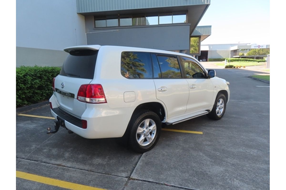 2011 Toyota Landcruiser Altitude VDJ200R