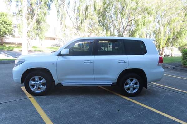 2011 Toyota Landcruiser Altitude VDJ200R
