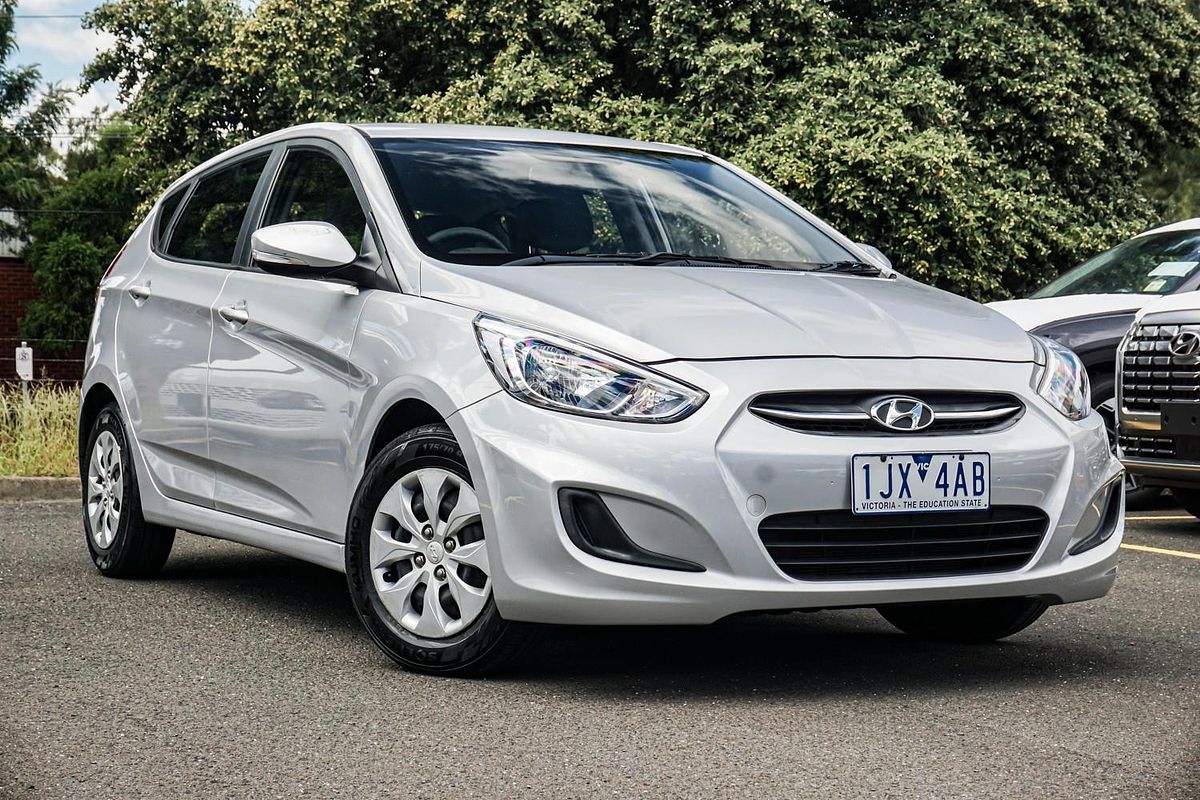 2017 Hyundai Accent Active RB4