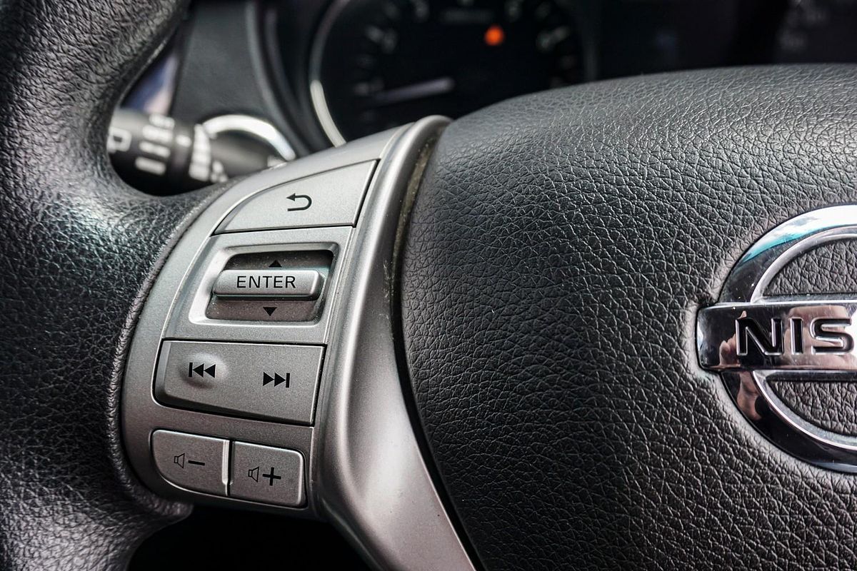 2014 Nissan X-TRAIL ST T32