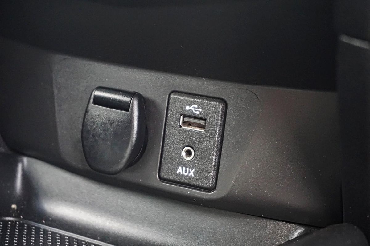 2014 Nissan X-TRAIL ST T32