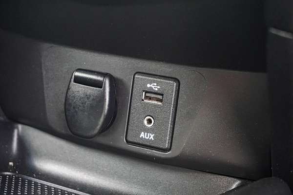 2014 Nissan X-TRAIL ST T32