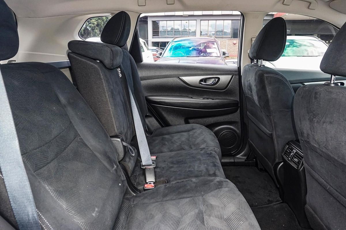 2014 Nissan X-TRAIL ST T32
