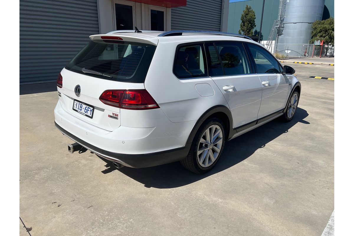 2016 Volkswagen Golf Alltrack 132TSI 7