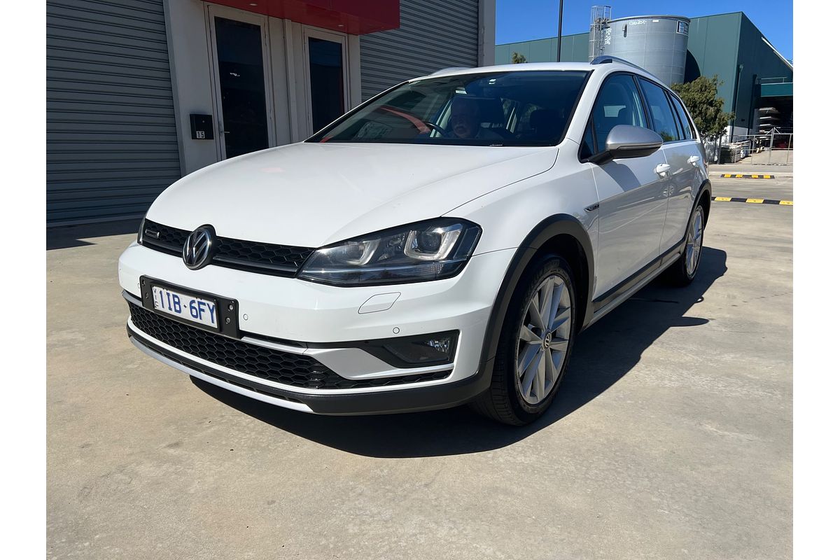 2016 Volkswagen Golf Alltrack 132TSI 7