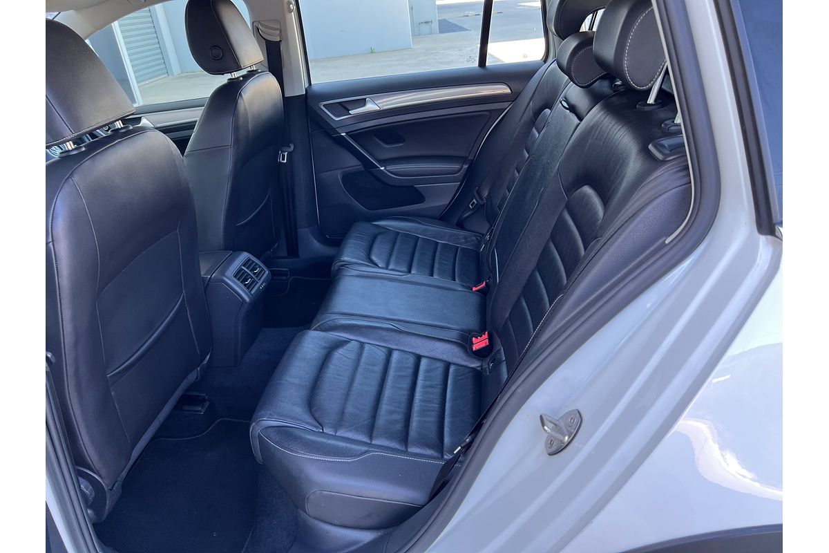 2016 Volkswagen Golf Alltrack 132TSI 7