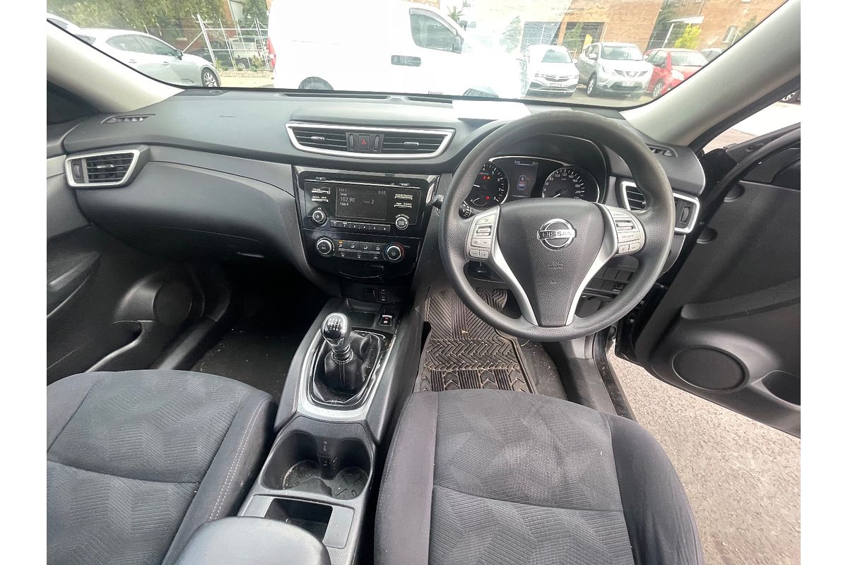 2015 Nissan X-TRAIL ST T32