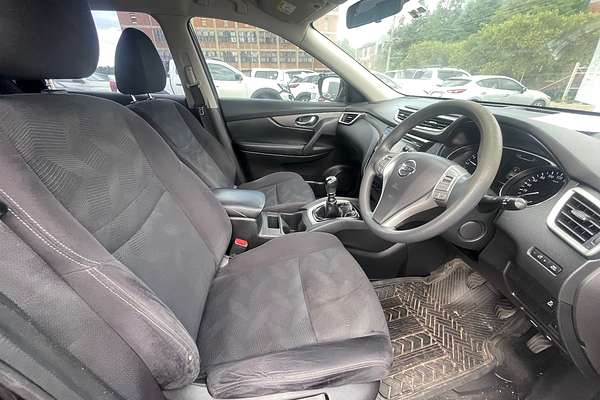 2015 Nissan X-TRAIL ST T32