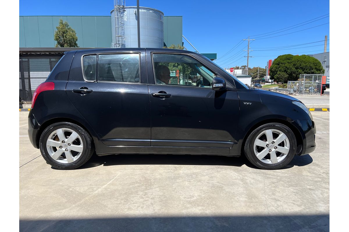 2009 Suzuki Swift S RS415