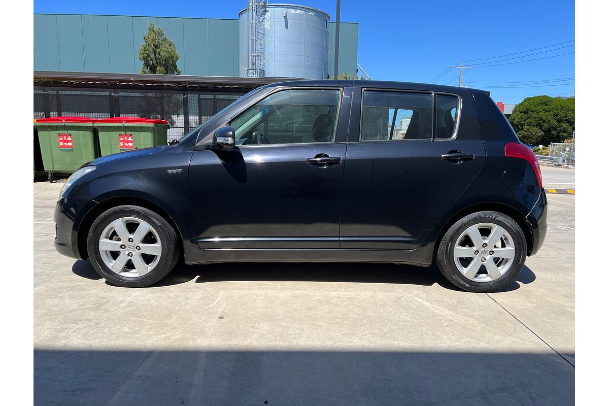 2009 Suzuki Swift S RS415