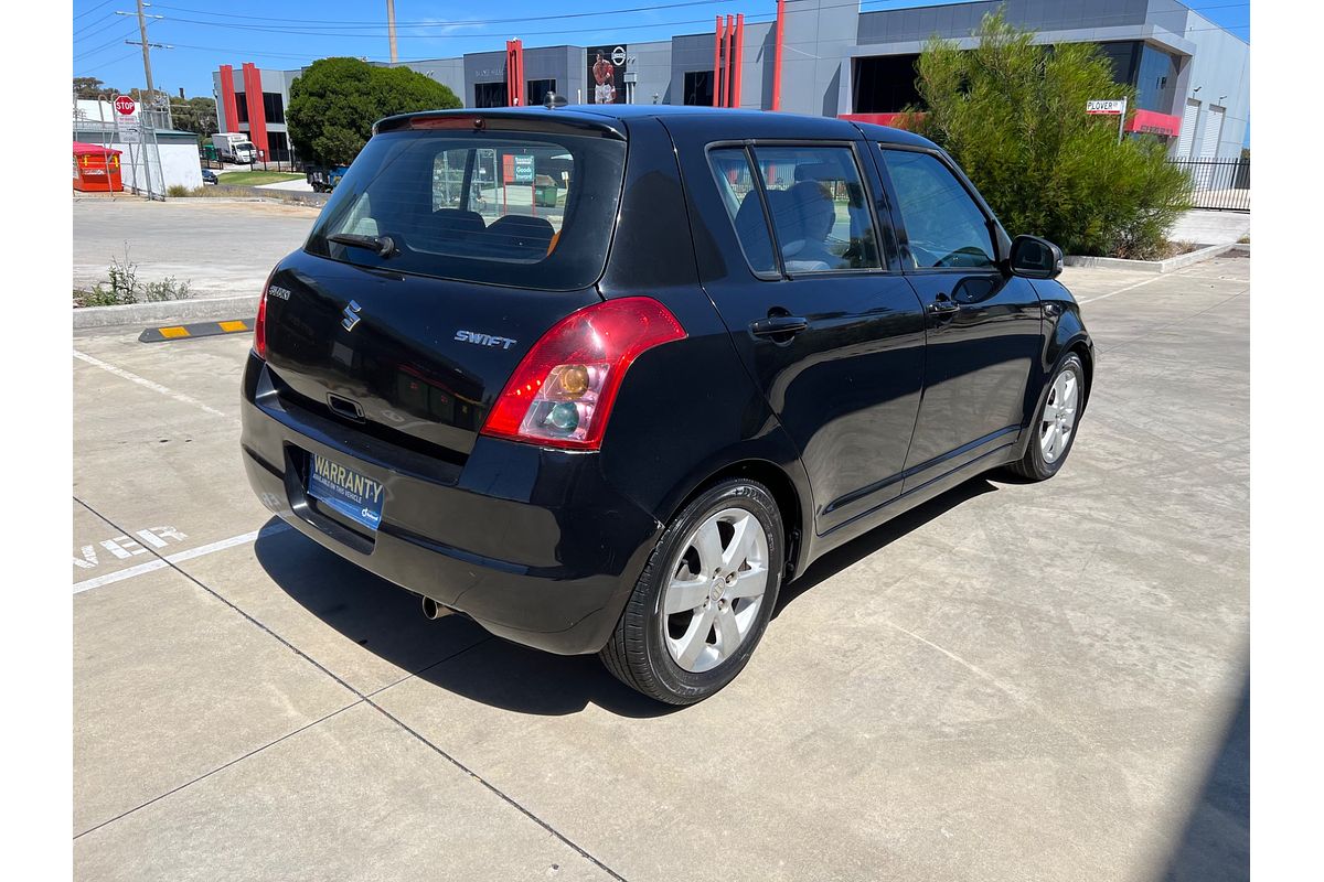 2009 Suzuki Swift S RS415