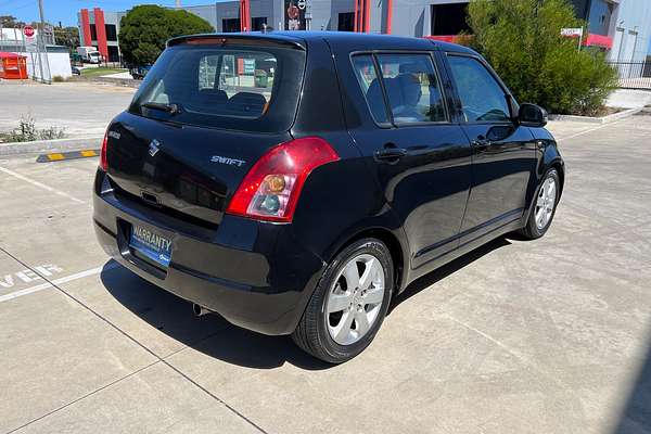 2009 Suzuki Swift S RS415