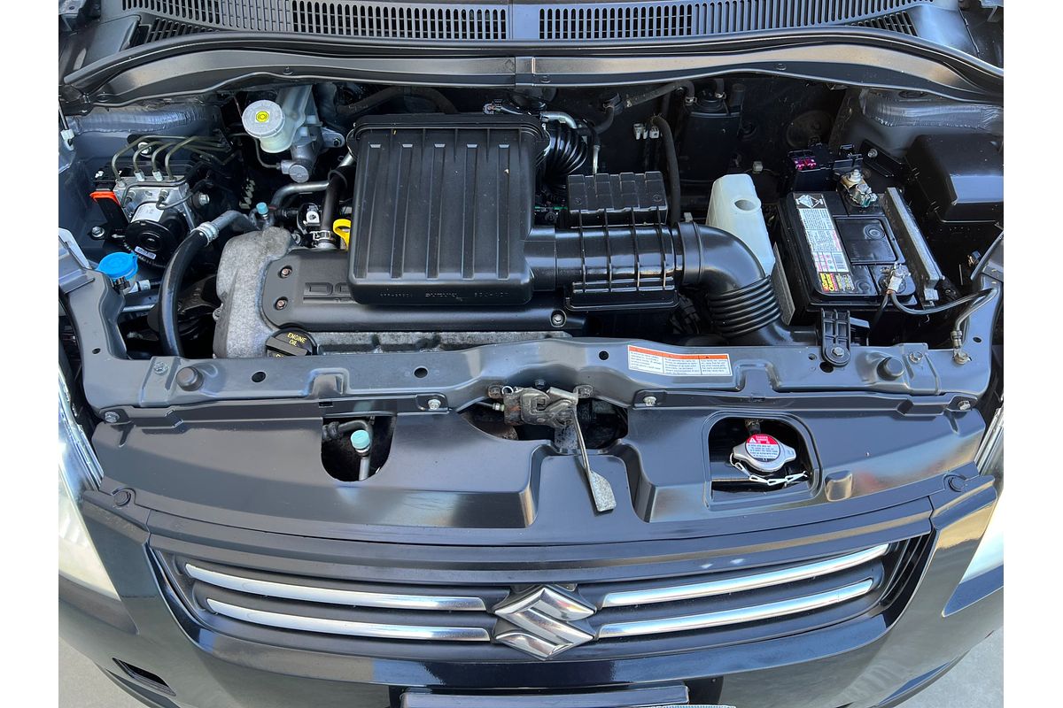 2009 Suzuki Swift S RS415