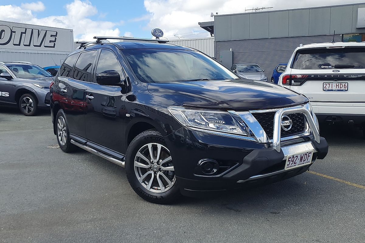 2015 Nissan Pathfinder ST R52