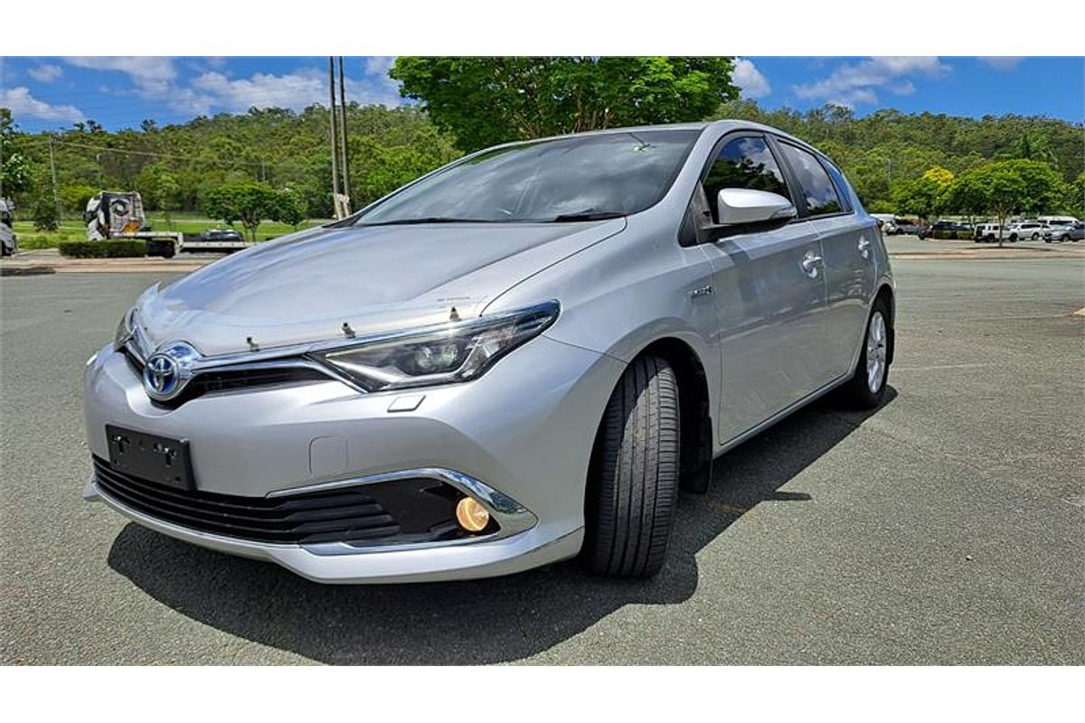 2018 Toyota COROLLA HYBRID ZWE186R MY16