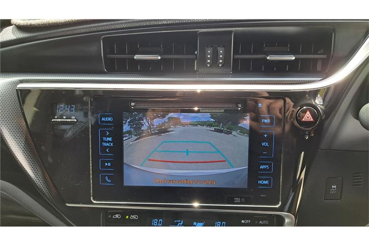 2018 Toyota COROLLA HYBRID ZWE186R MY16