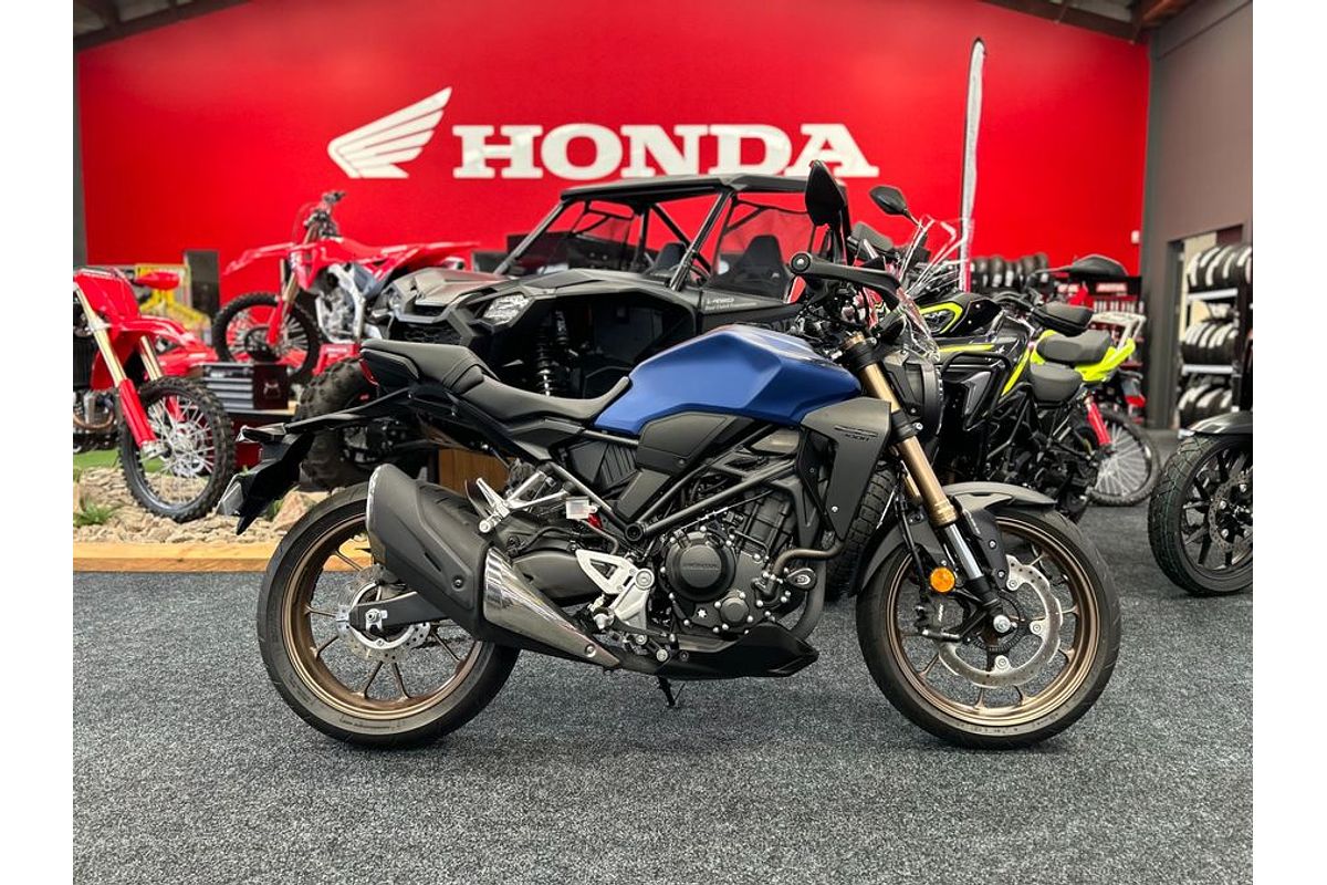 2023 Honda CB300R