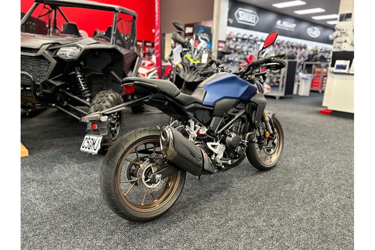 2023 Honda CB300R