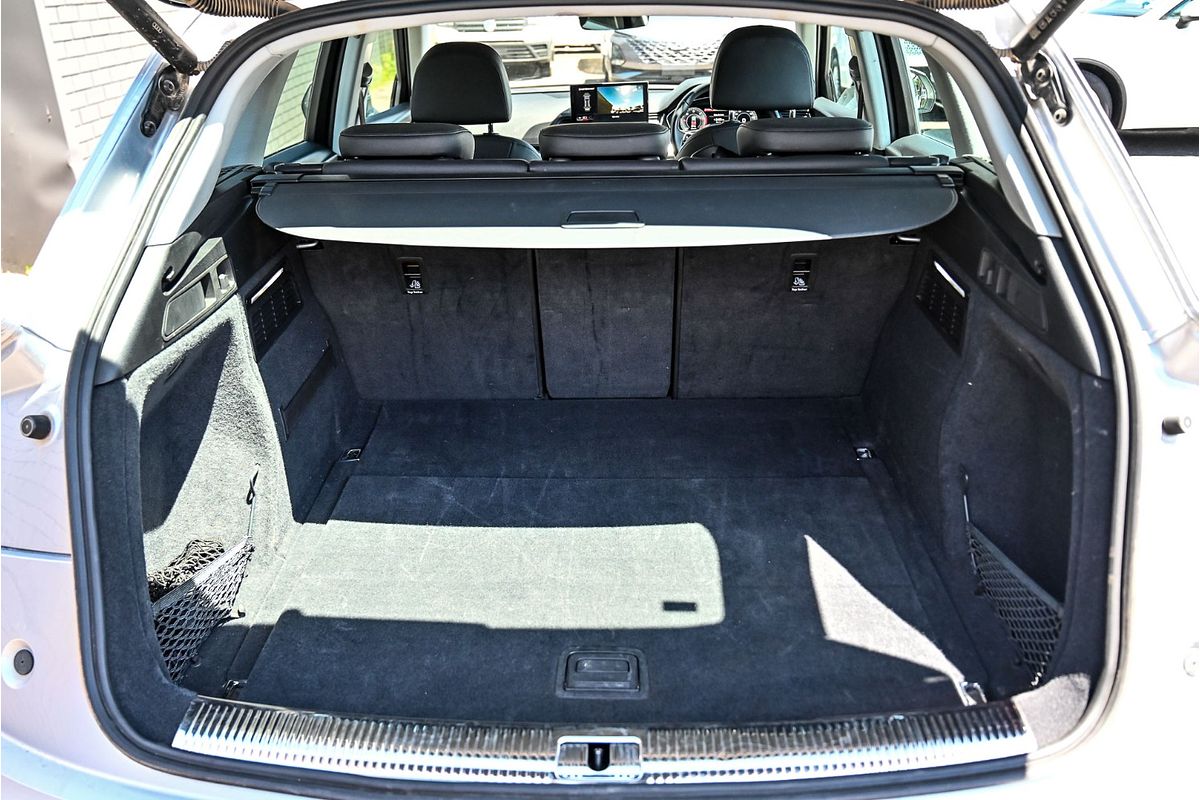 2023 Audi Q5 35 TDI FY