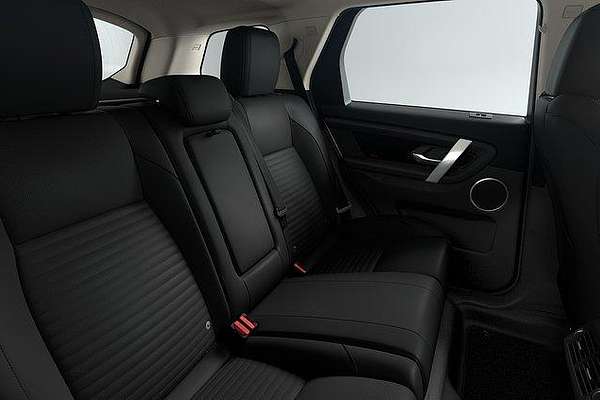 2024 Land Rover Discovery Sport P200 S L550